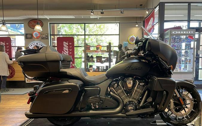 2026 Indian Roadmaster PowerPlus Dark Horse 112 w/PowerBand Black Smoke