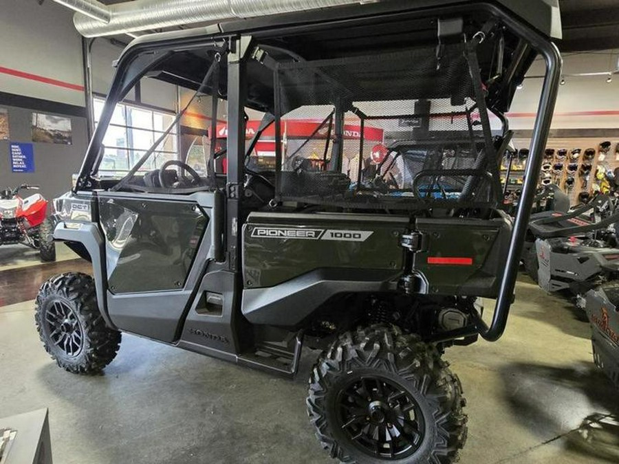 2026 Honda® Pioneer 1000-5 Deluxe