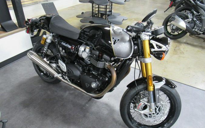 2024 Triumph Thruxton RS Jet Black / Silver Ice