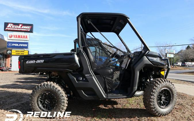 2024 Can-Am® Defender XT HD10