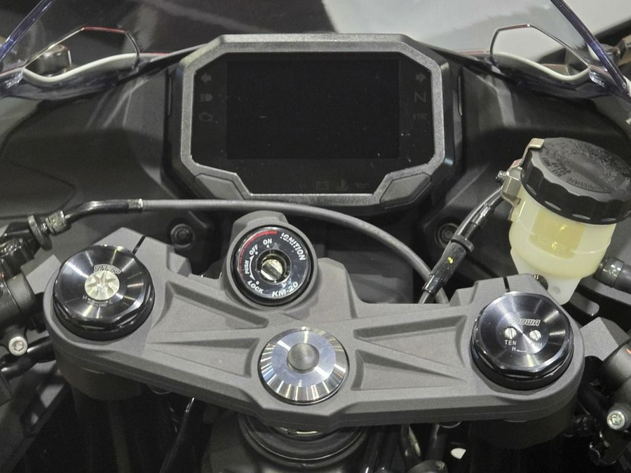 2026 Kawasaki Ninja® ZX™-6R ABS