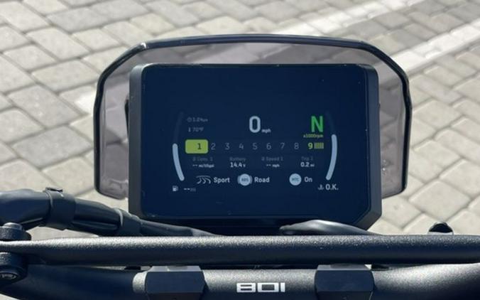 2025 Husqvarna® Svartpilen 801