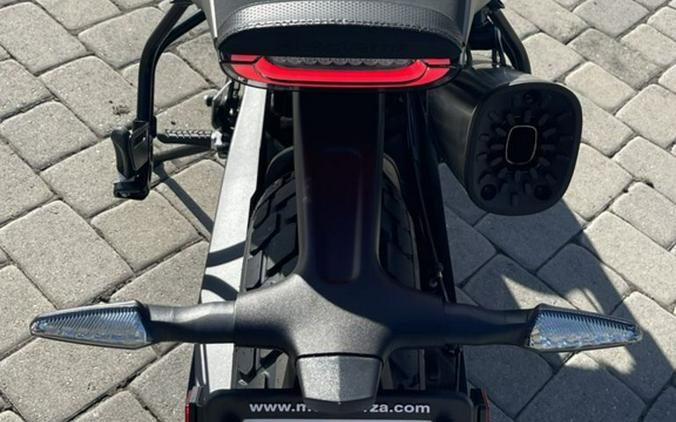 2025 Husqvarna® Svartpilen 801