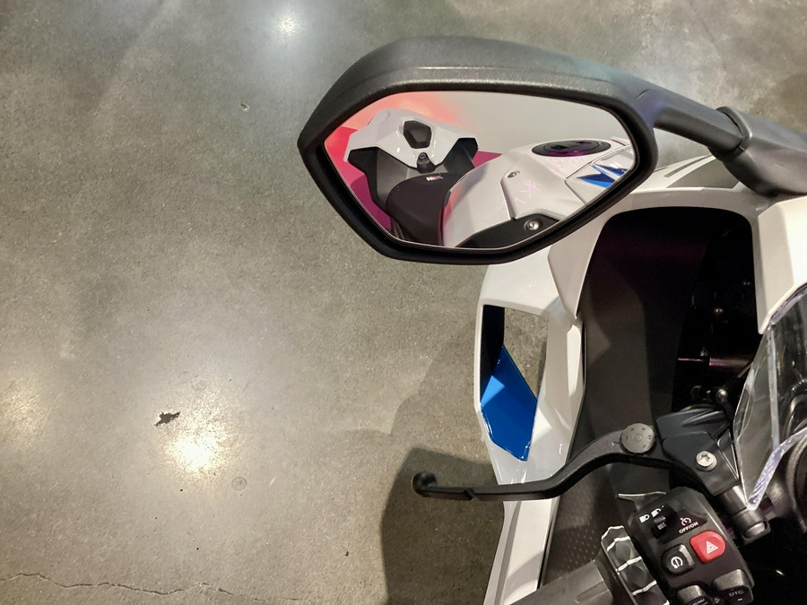 2026 BMW S 1000 RR