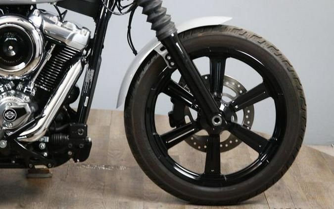 2025 Harley-Davidson Softail Street Bob 117