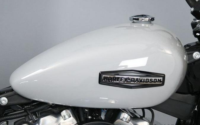 2025 Harley-Davidson Softail Street Bob 117