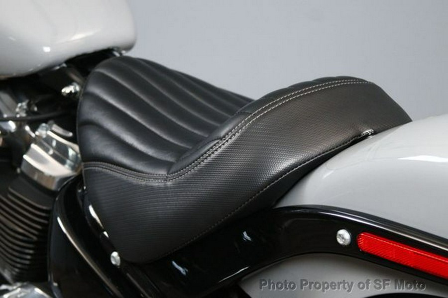 2025 Harley-Davidson Softail Street Bob 117