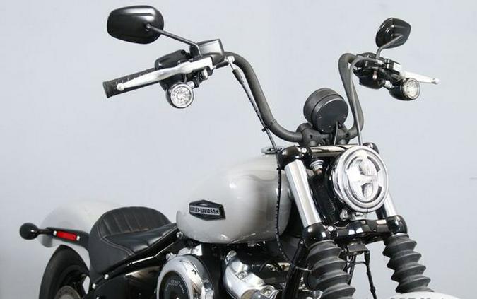 2025 Harley-Davidson Softail Street Bob 117