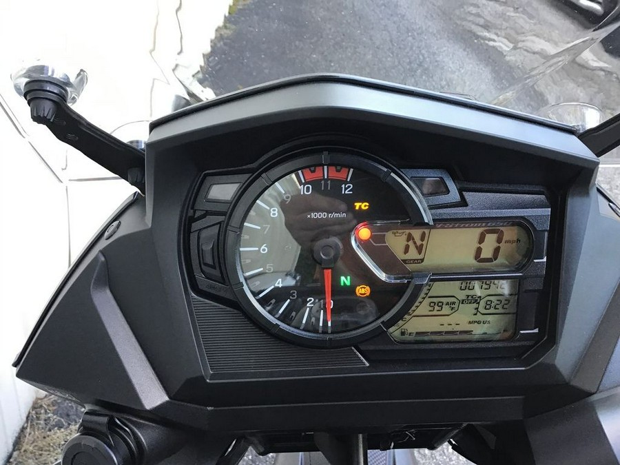 2022 Suzuki V-Strom 650XT Adventure