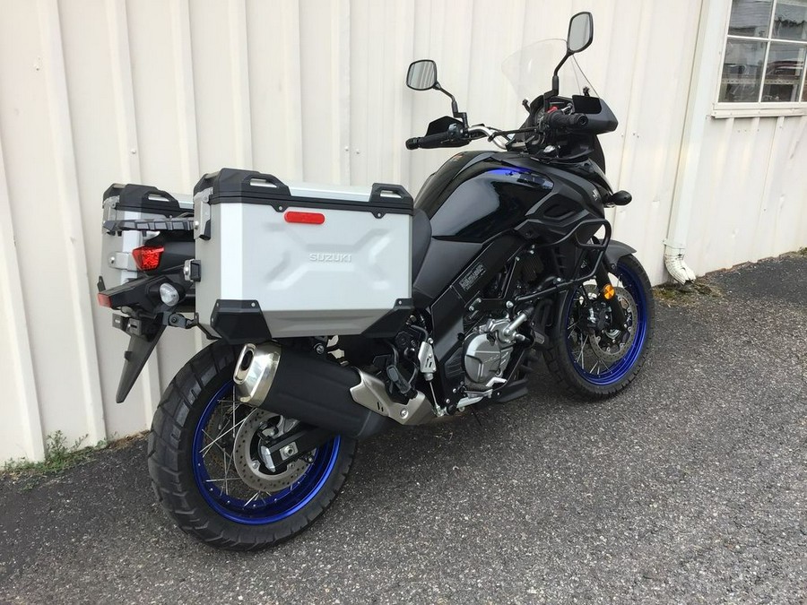 2022 Suzuki V-Strom 650XT Adventure