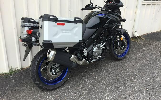 2022 Suzuki V-Strom 650XT Adventure