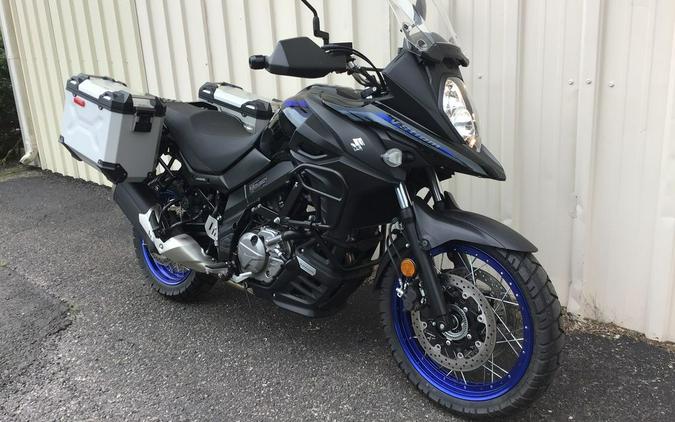 2022 Suzuki V-Strom 650XT Adventure