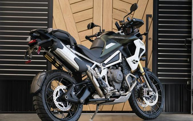 2023 Triumph Tiger 1200 Rally Pro Matte Khaki Green Rally Pro Sapphire Black