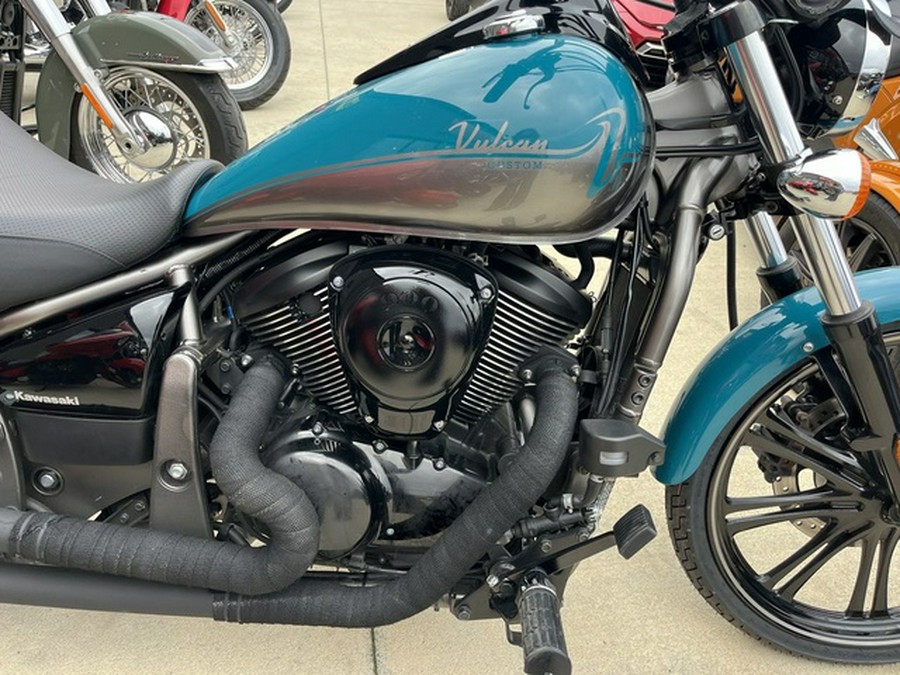 2022 Kawasaki Vulcan 900 Custom
