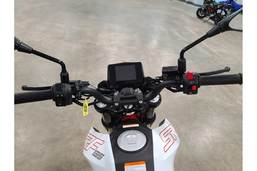 2023 QJ MOTOR SRF135