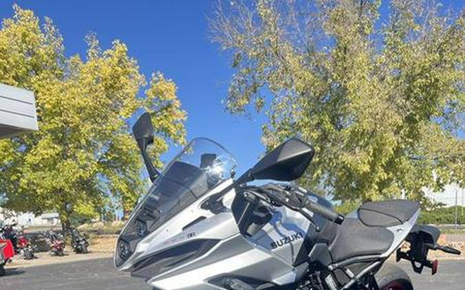 2024 Suzuki GSX-8R