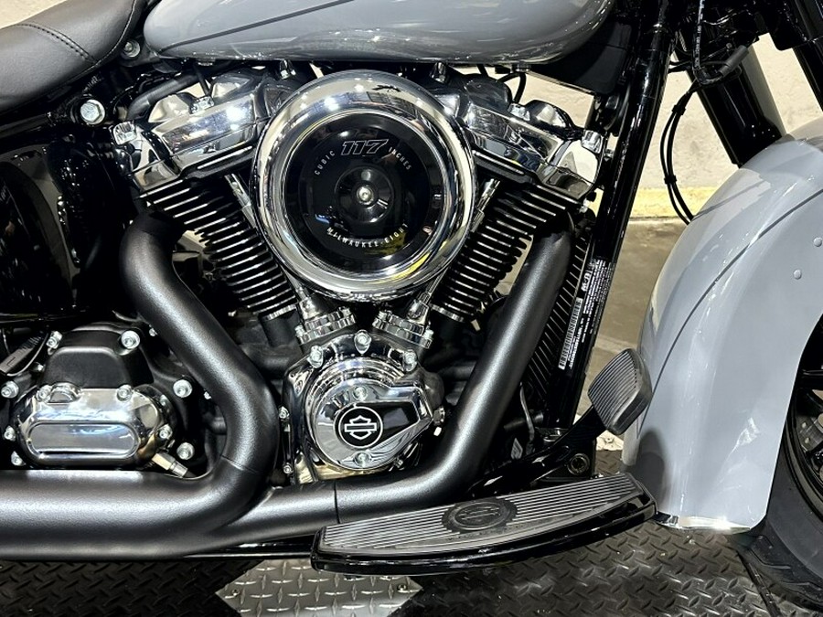 2026 Harley-Davidson® Heritage Classic DRK BILIARD GRY