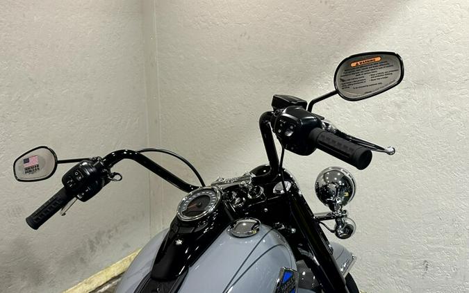 2026 Harley-Davidson® Heritage Classic DRK BILIARD GRY
