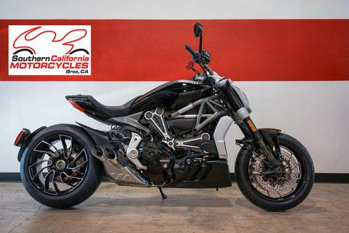 2021 Ducati XDiavel Dark and Black Star First Look Preview Photo Gallery