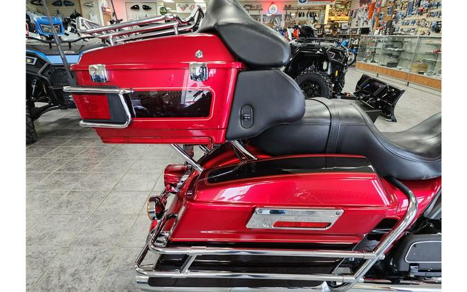 2012 Harley-Davidson® Electra Glide Ultra Classic FLHTCU