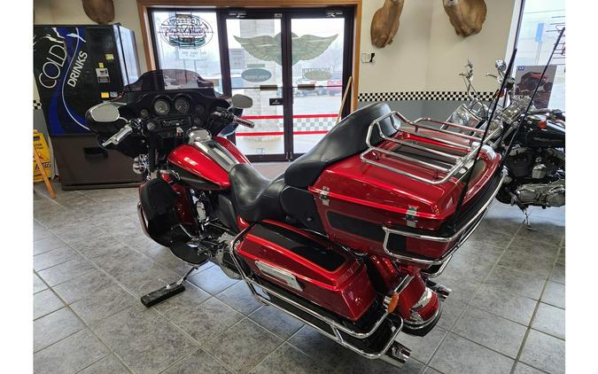 2012 Harley-Davidson® Electra Glide Ultra Classic FLHTCU