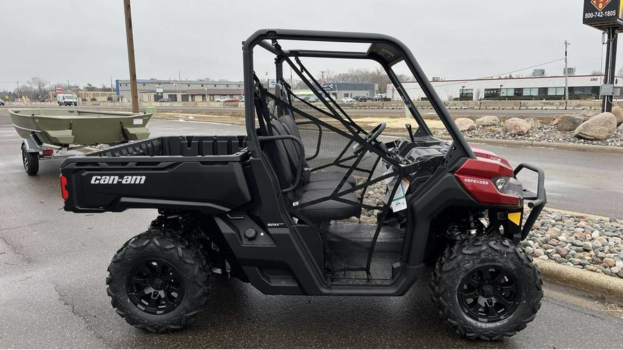 2024 Can-Am DEFENDER DPS HD9 - FIERY RED