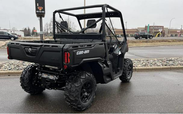 2024 Can-Am DEFENDER DPS HD9 - FIERY RED