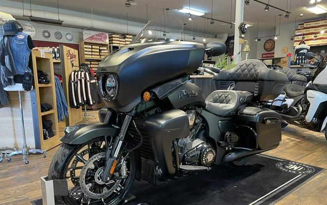 2026 Indian Roadmaster PowerPlus Dark Horse 112 w/PowerBand Black Smoke