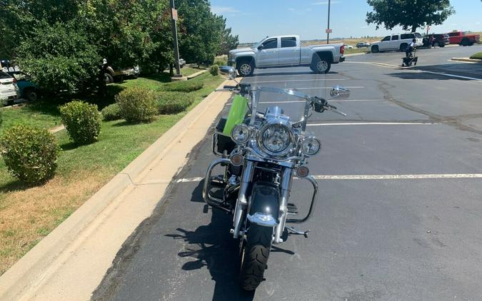 2020 Harley-Davidson Road King Vivid Black