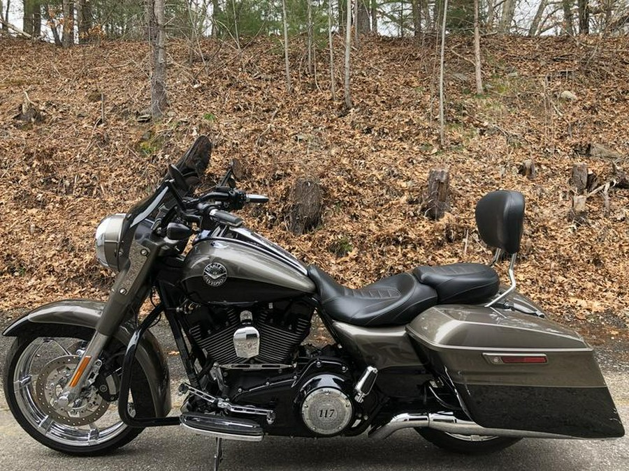 2014 Harley-Davidson® FLHRSE - CVO™ Road King®