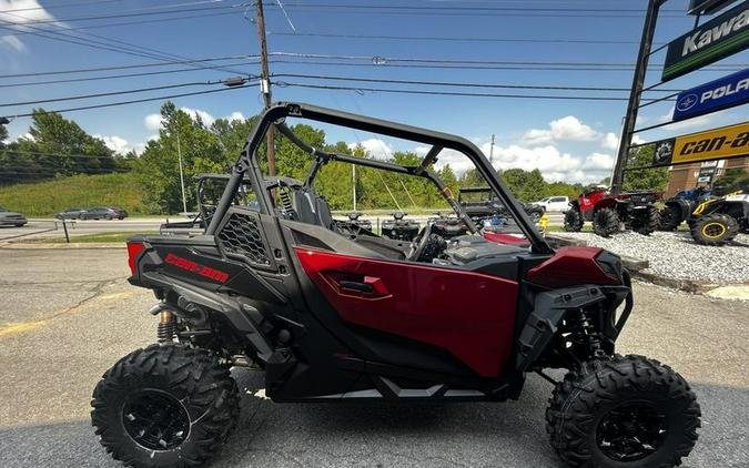 2024 Can-Am® Maverick Sport DPS 1000R
