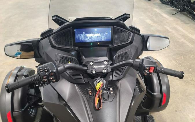 2026 Can-Am Spyder RT Limited Dark