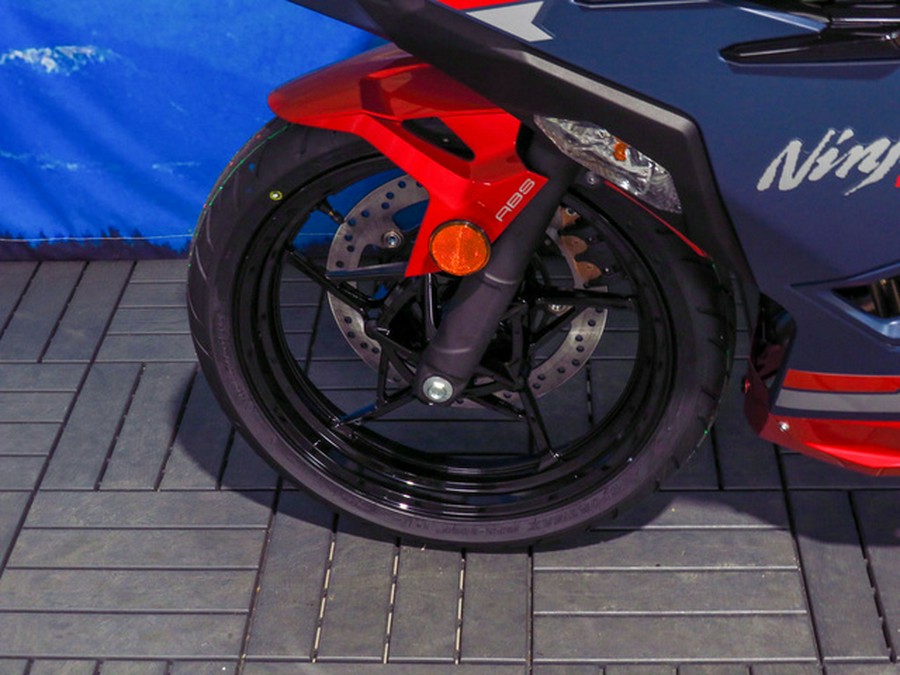2026 Kawasaki Ninja 500 ABS Metallic Matte Twilight Blue