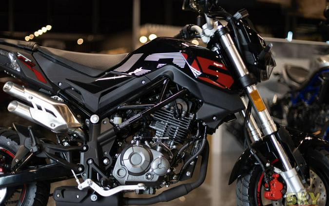 2023 Benelli TNT135