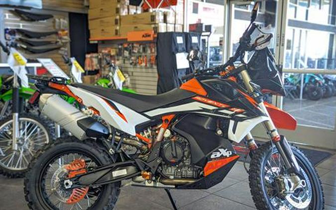 2022 KTM 890 Adventure R