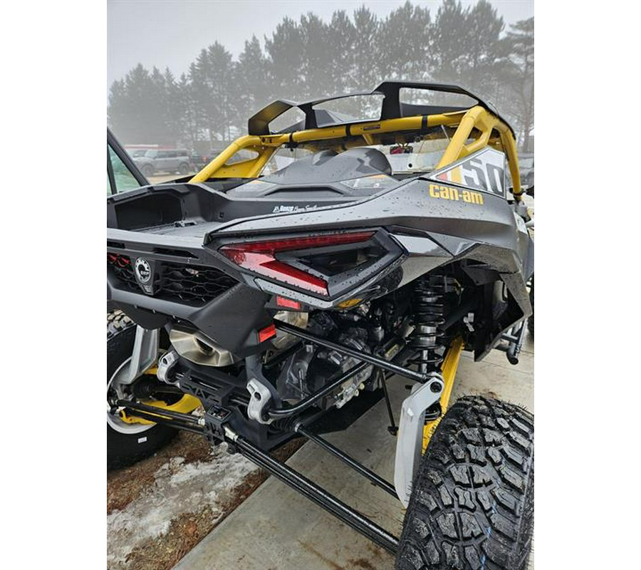 2024 Can-Am Maverick R X RS with Smart-Shox