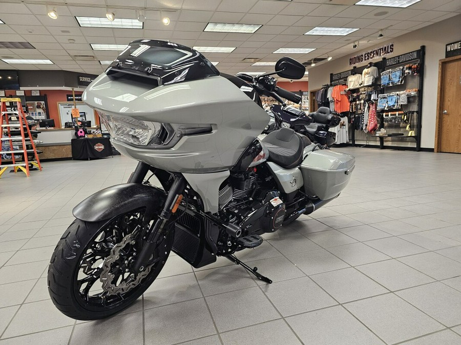 FLTRXSTSE 2025 CVO™ Road Glide™ ST