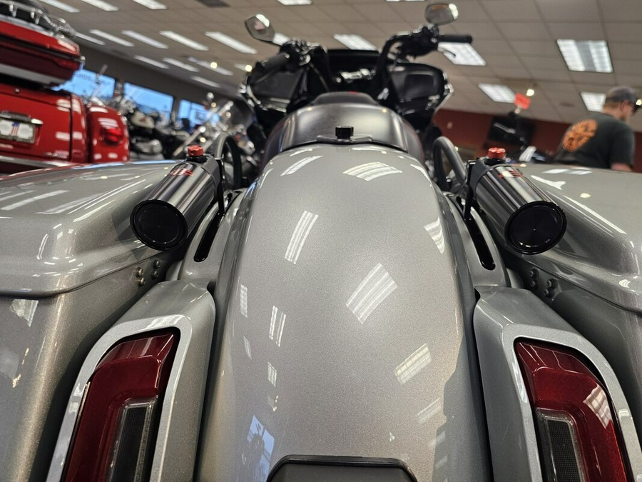 FLTRXSTSE 2025 CVO™ Road Glide™ ST