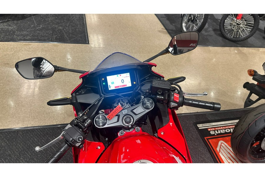 2025 Honda CBR500R ABS