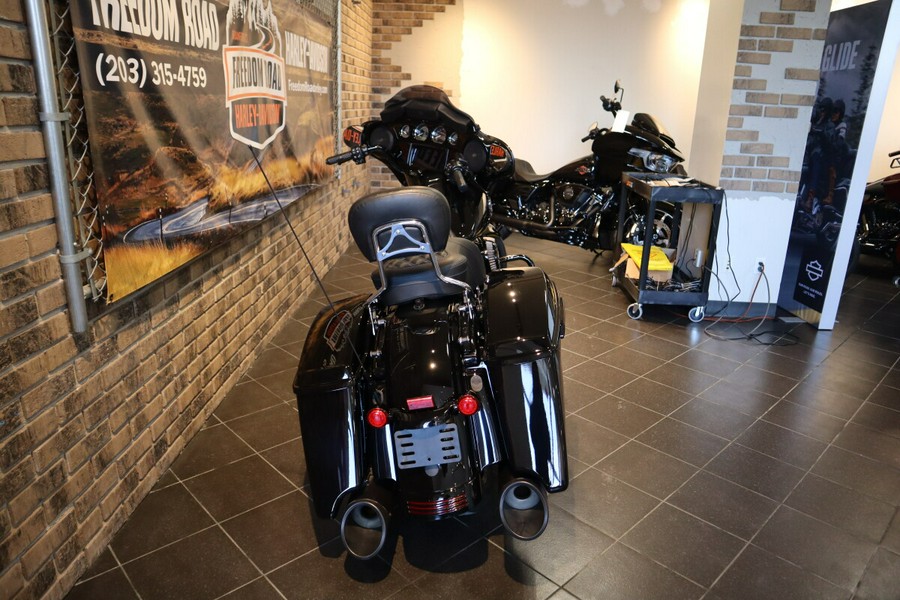 2022 Harley-Davidson Street Glide Special