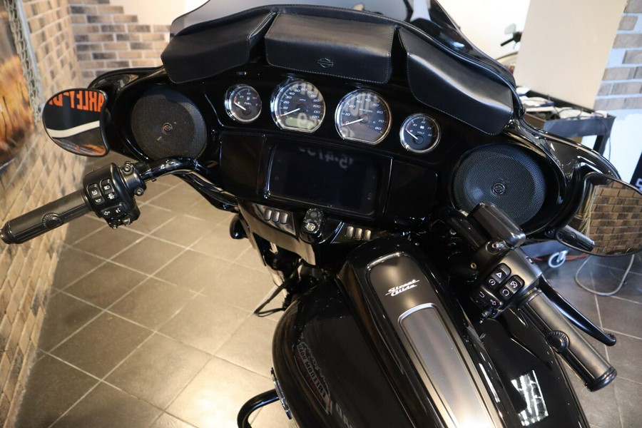 2022 Harley-Davidson Street Glide Special