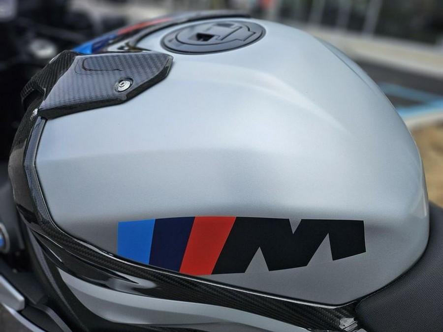 New 2026 BMW M1000R