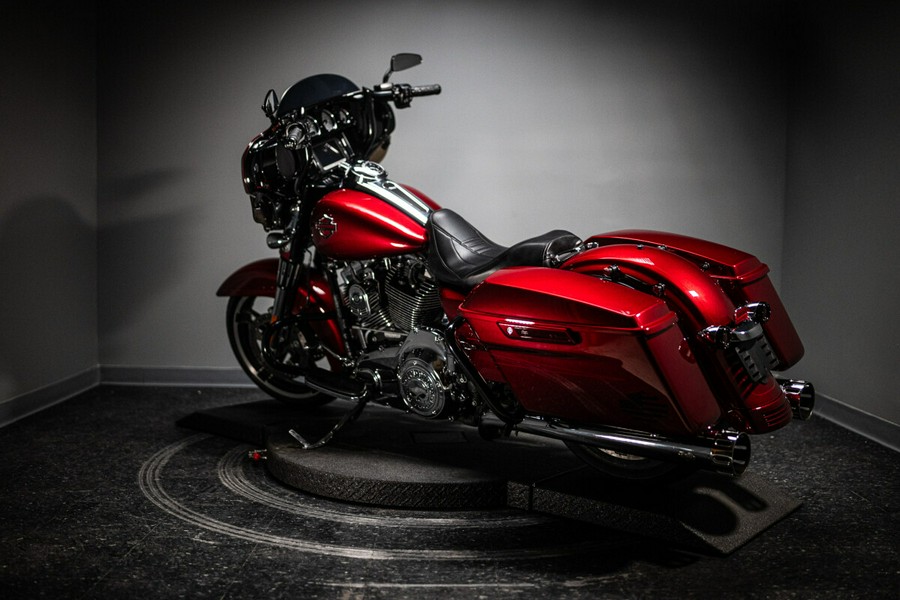 2016 Harley-Davidson Street Glide Special