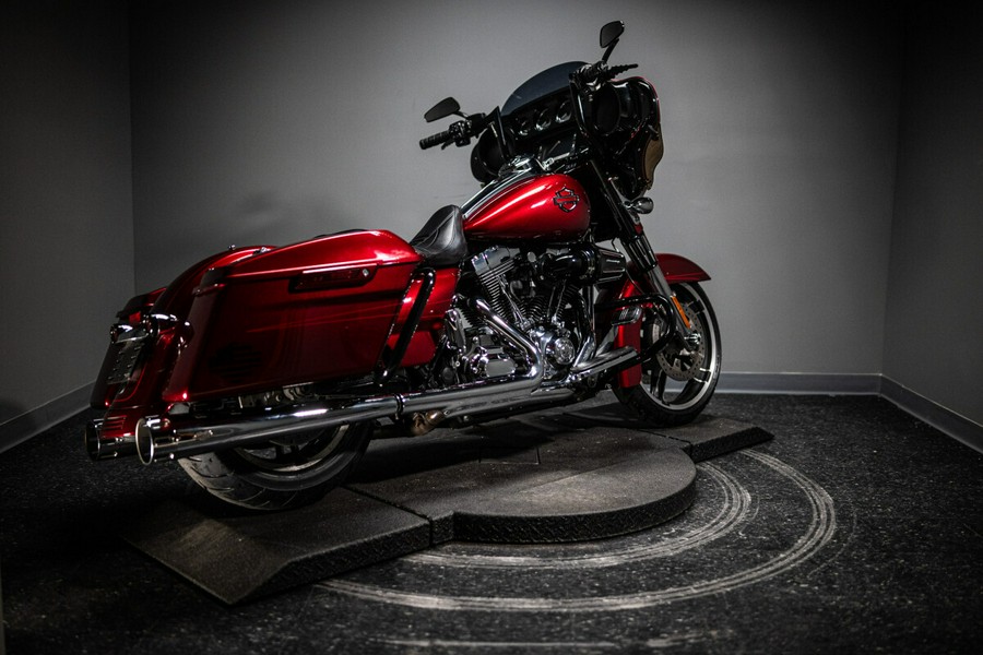2016 Harley-Davidson Street Glide Special