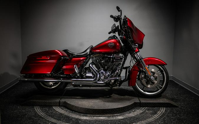 2016 Harley-Davidson Street Glide Special