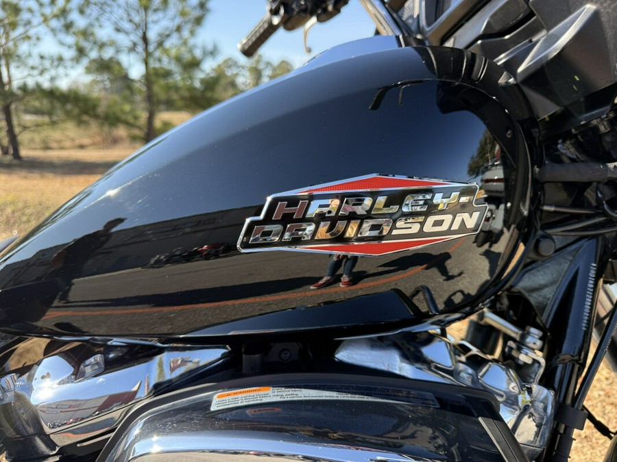 2024 Harley-Davidson® FLHX Street Glide®