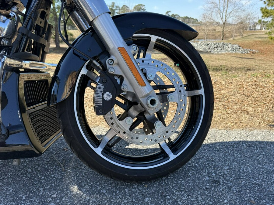 2024 Harley-Davidson® FLHX Street Glide®