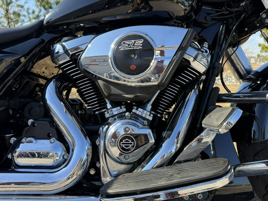 2024 Harley-Davidson® FLHX Street Glide®