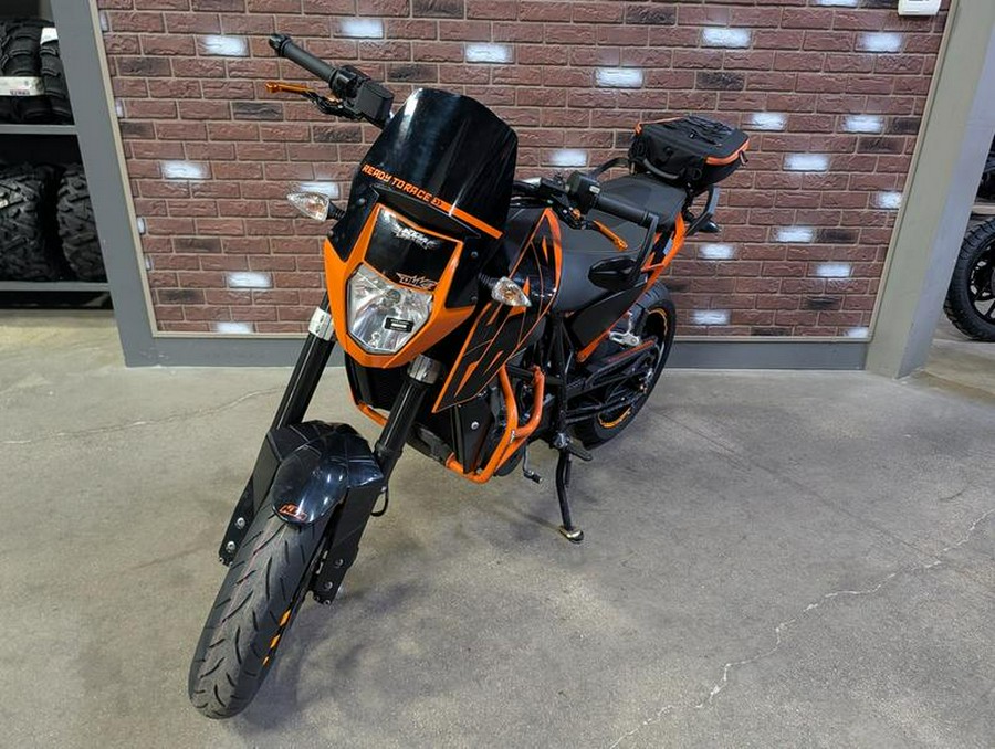 2016 KTM 690 Duke