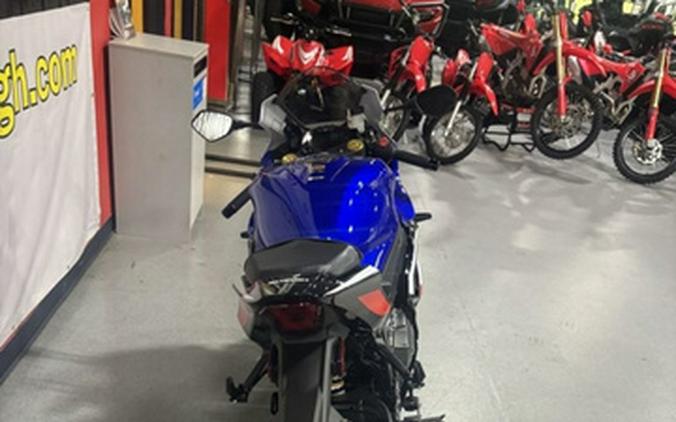 2027 Suzuki GSX-R1000AM7